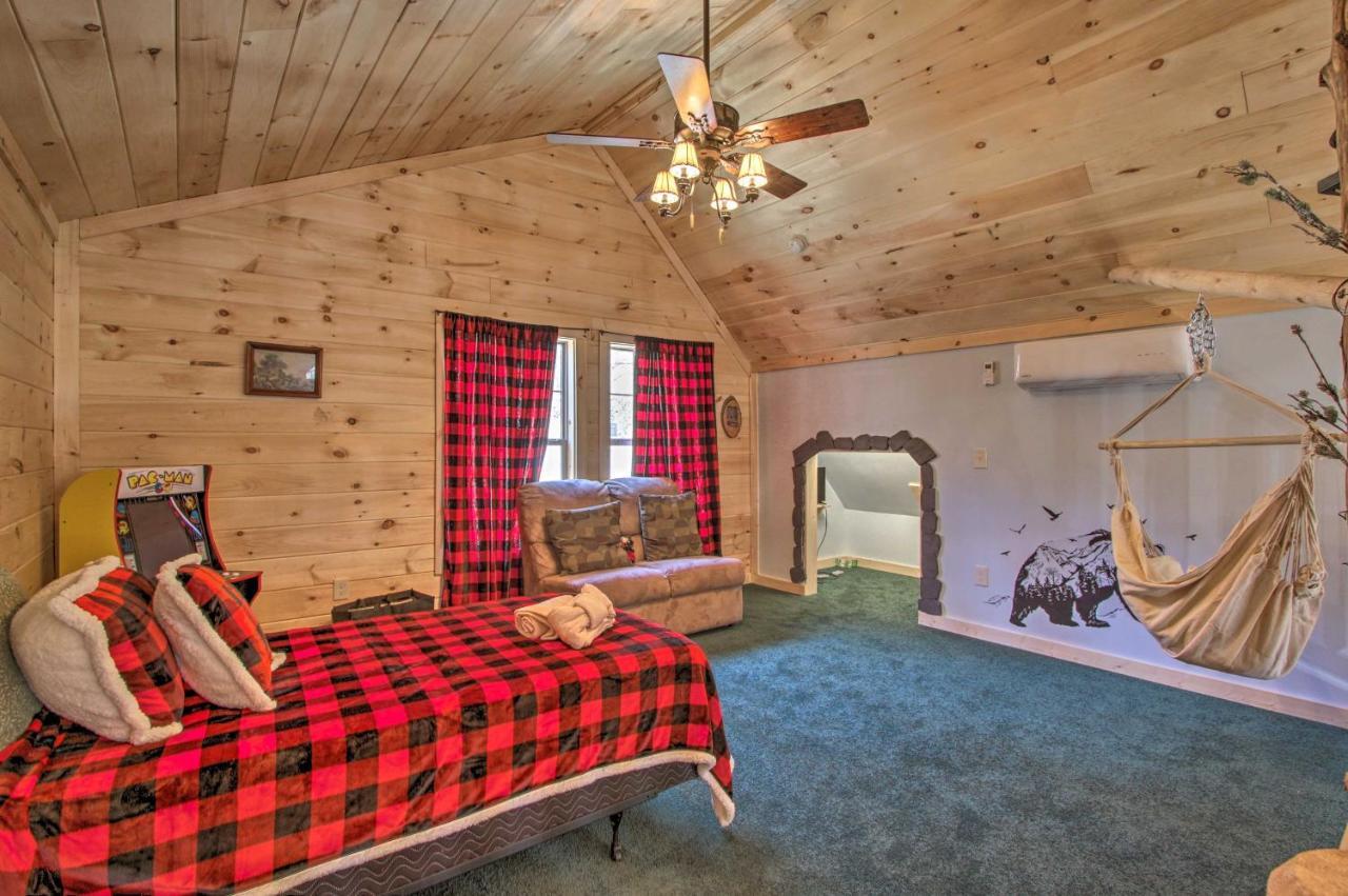 The Phoenix Cabin With Hot Tub In Gatlinburg! Dış mekan fotoğraf